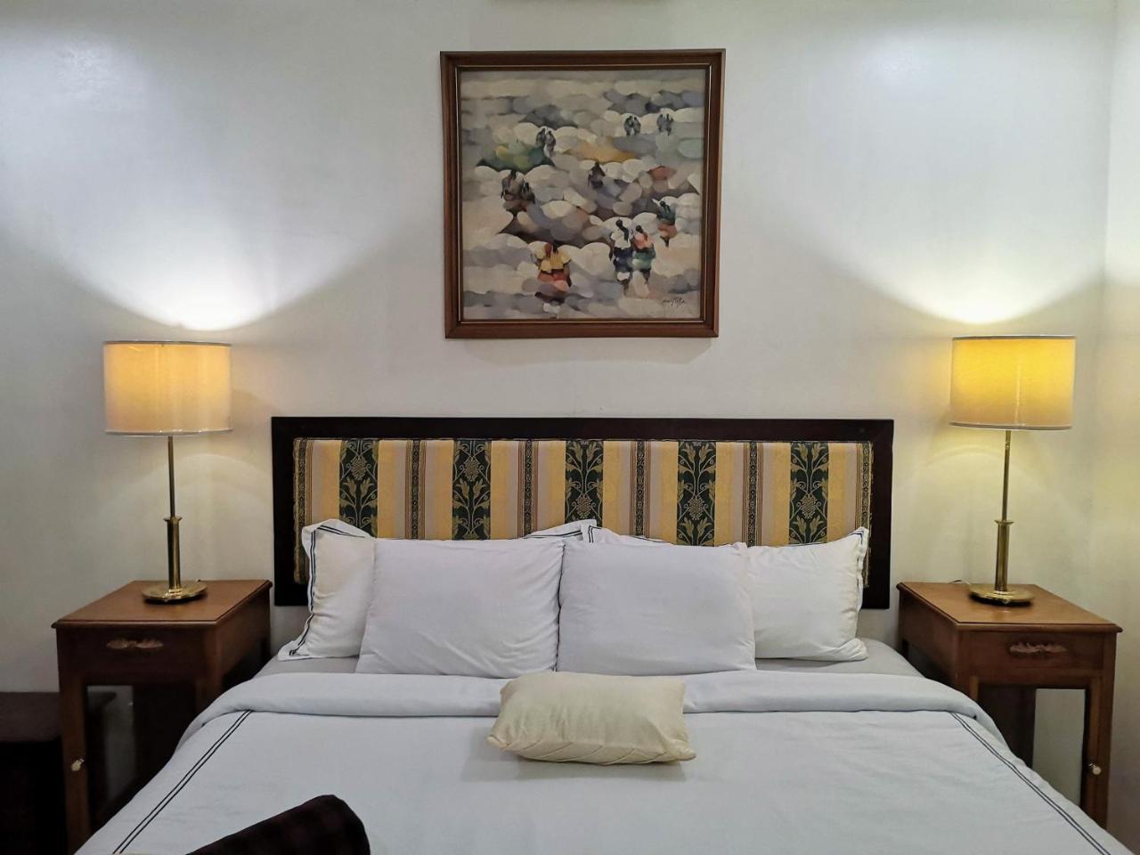Casa Marina Bed And Breakfast Pagsanjan Экстерьер фото